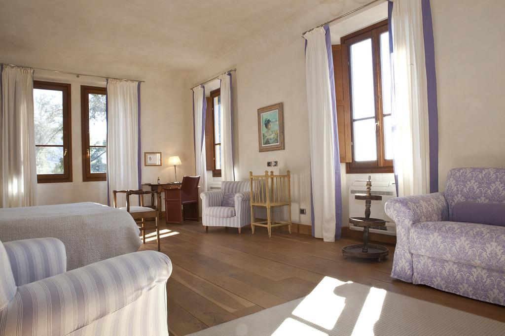 Agriturismo Villa Di Campolungo Fiesole Room photo